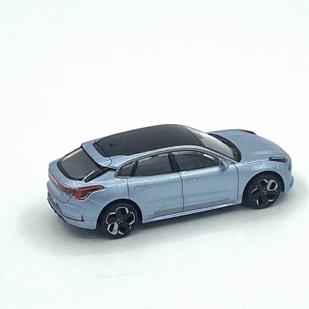 Модель автомобиля 001, 1:18