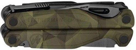 Мультитул LEATHERMAN Charge Plus с чехлом, черный/камуфляж