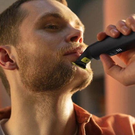 Электробритва Philips OneBlade Pro 360 QP6542/15